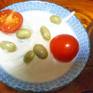玉ねぎ枝豆ミニトマトのサラダ
